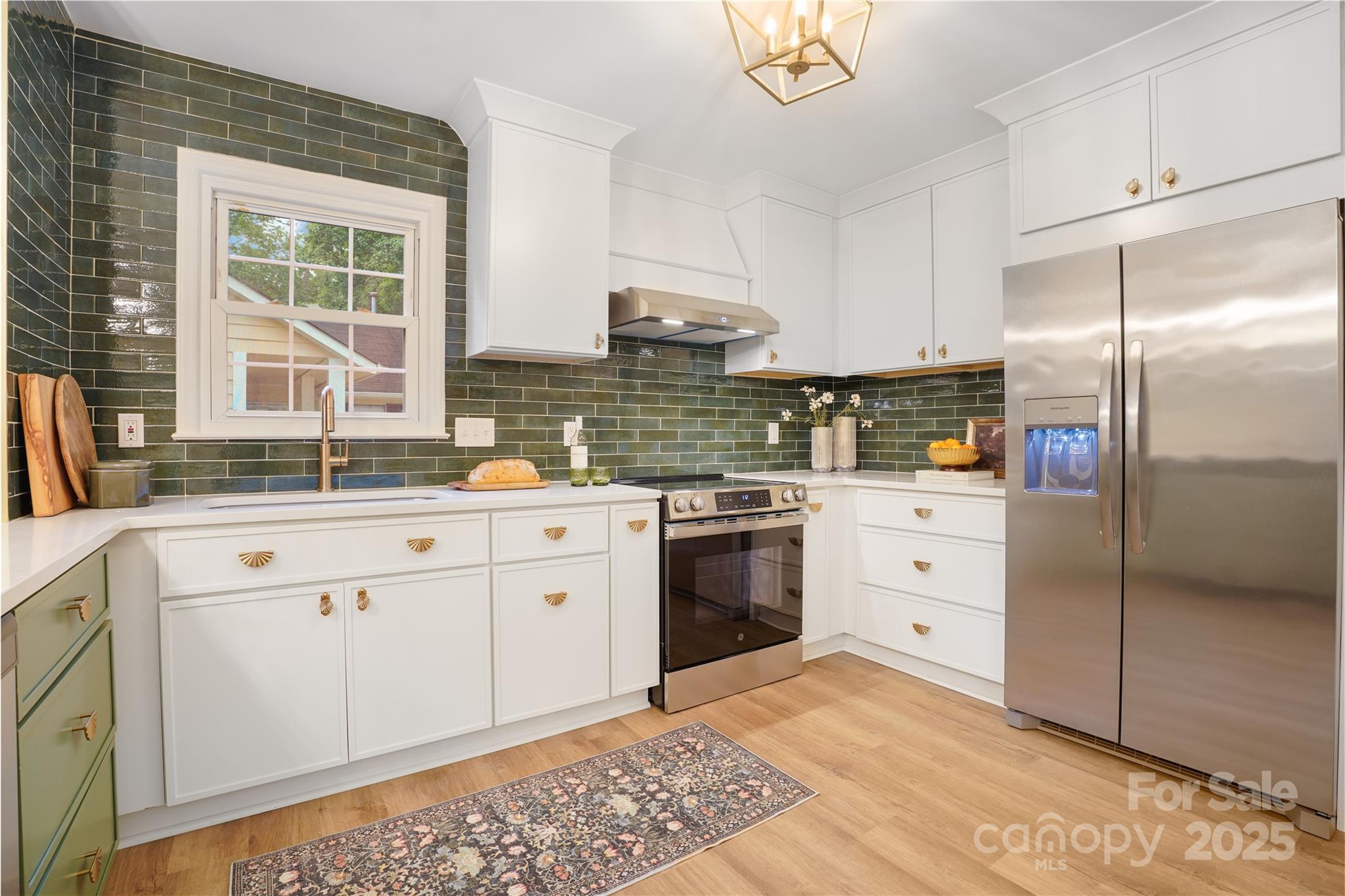 Lewis Forest - Residential