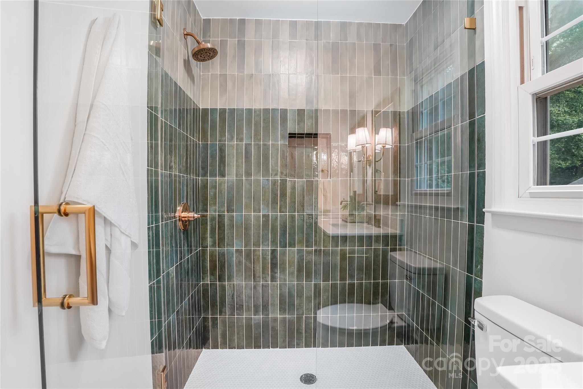 Lewis Forest - Residential