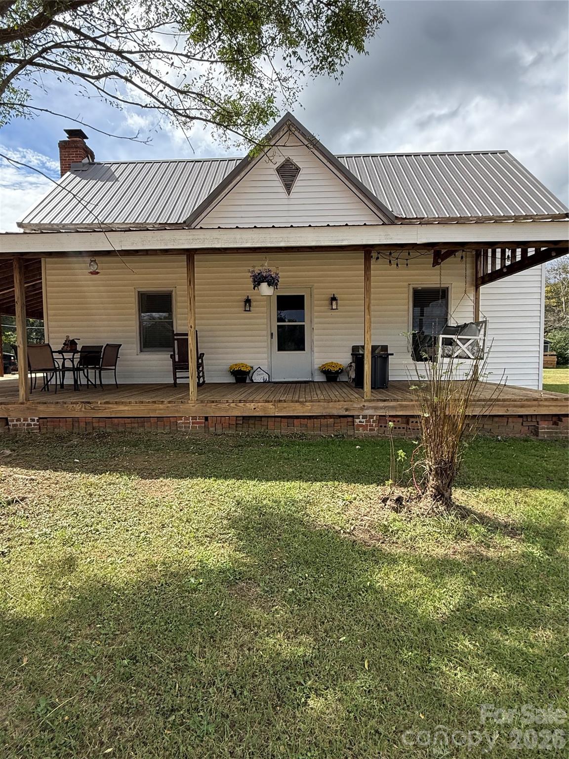 15869 Silver Road