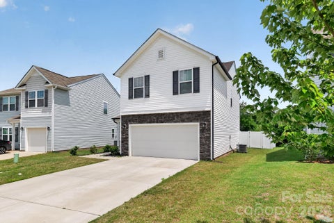 Photo of 1101 Freeman View Drive, Albemarle, NC 28001 (MLS # 4420568)