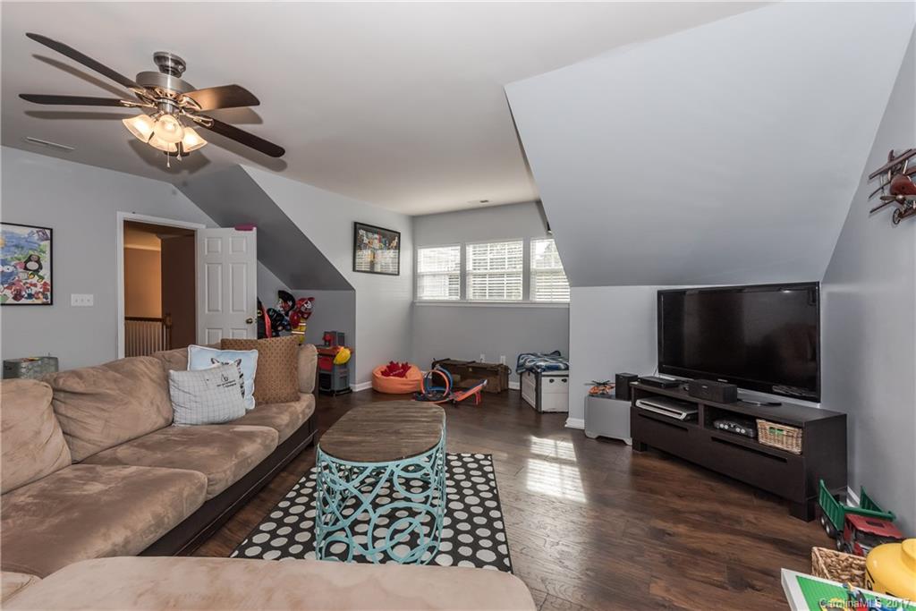 Carrington Ridge - Residential