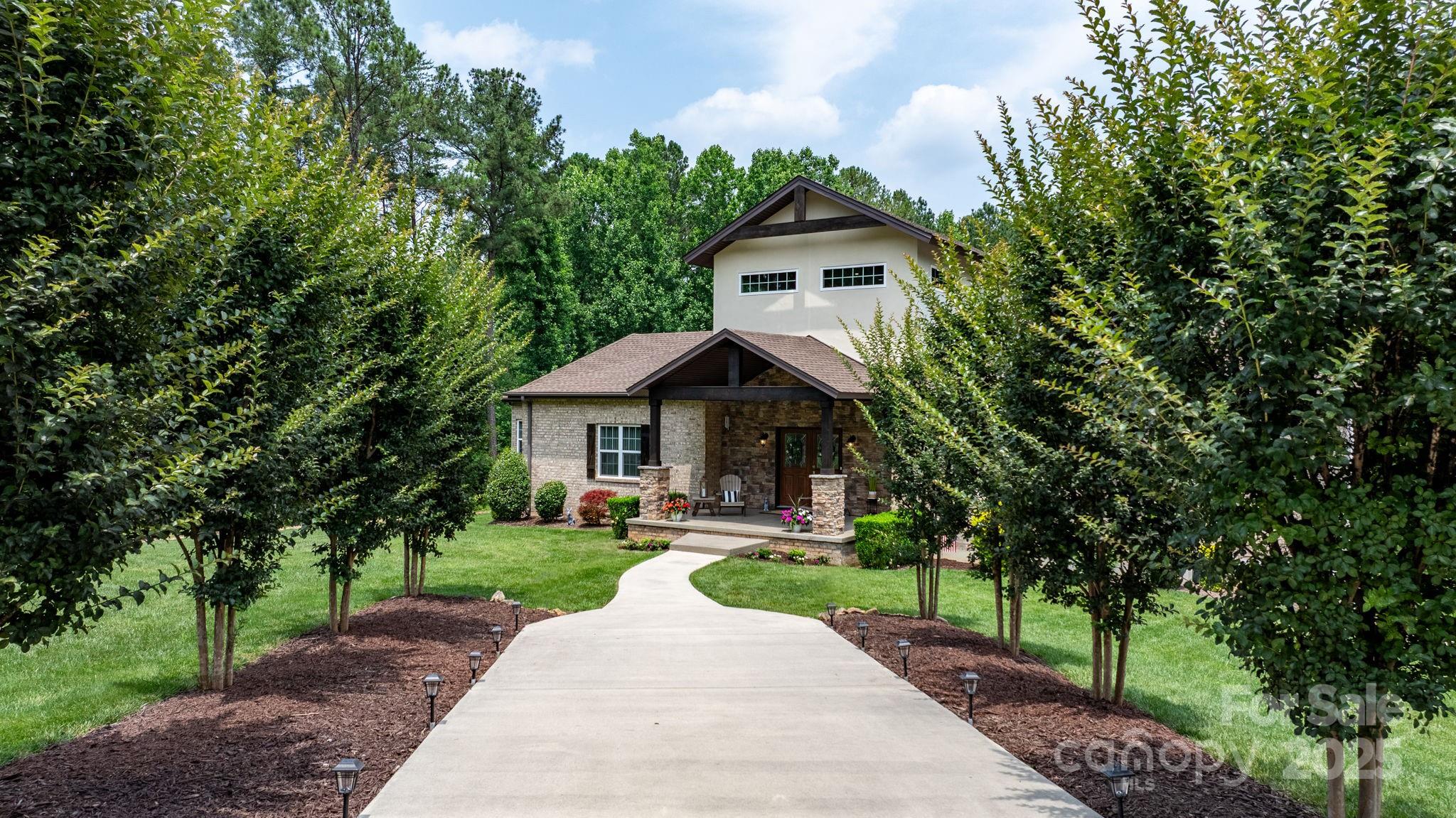 4616 Gold Finch Drive