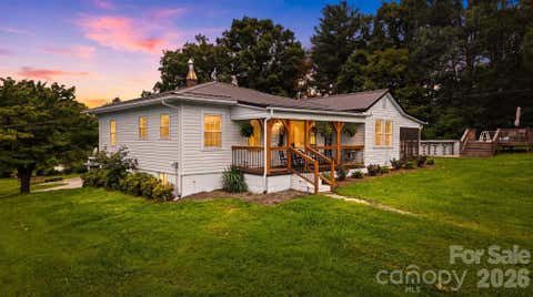 Photo of 1706 Oakmont Drive, Lenoir, NC 28645 (MLS # 4411247)