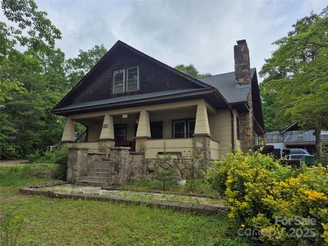 4 Three Dove Road Candler NC 28715