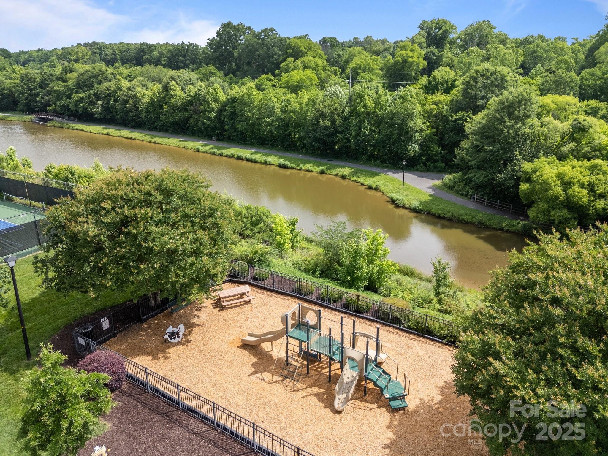 Birkdale Village - Residential