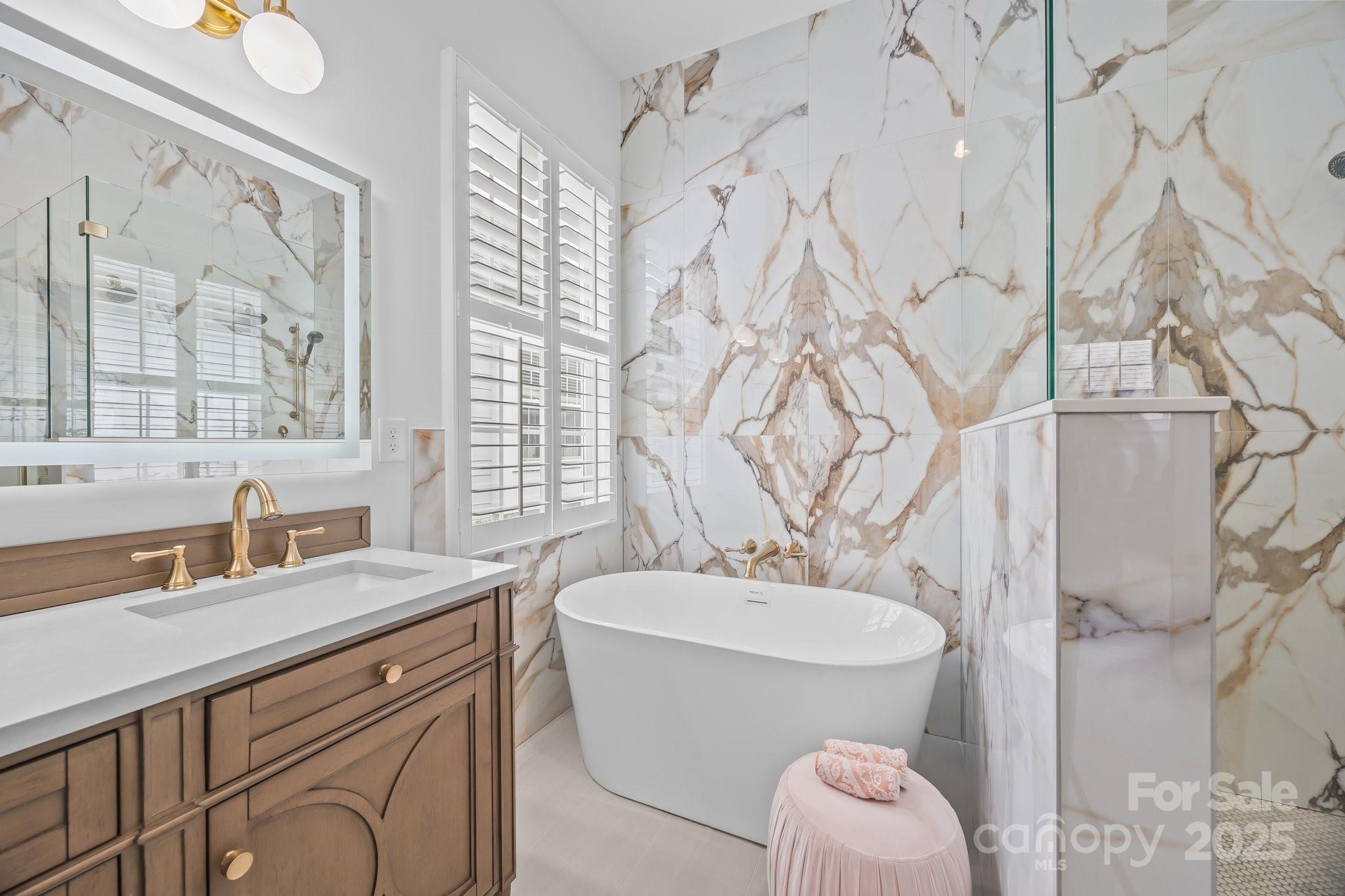 Birkdale Village - Residential