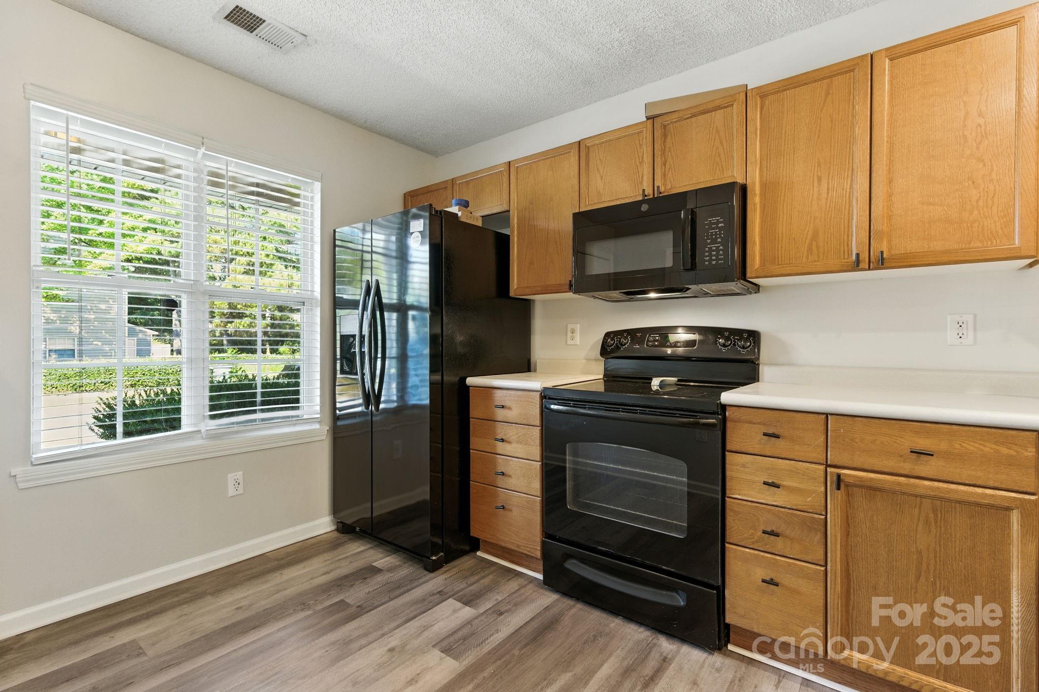 7553 Petrea Lane