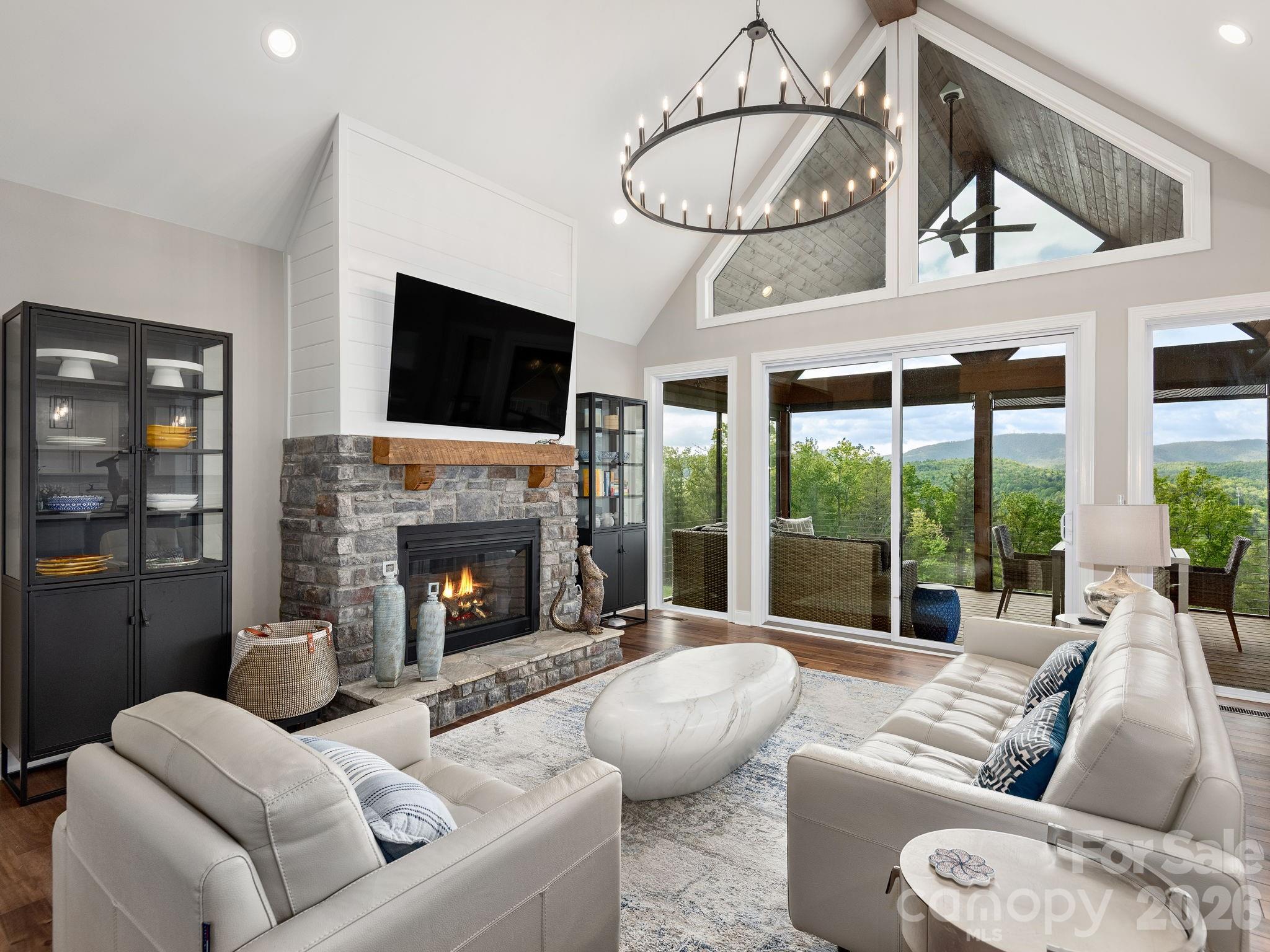 Crystal Heights - Residential