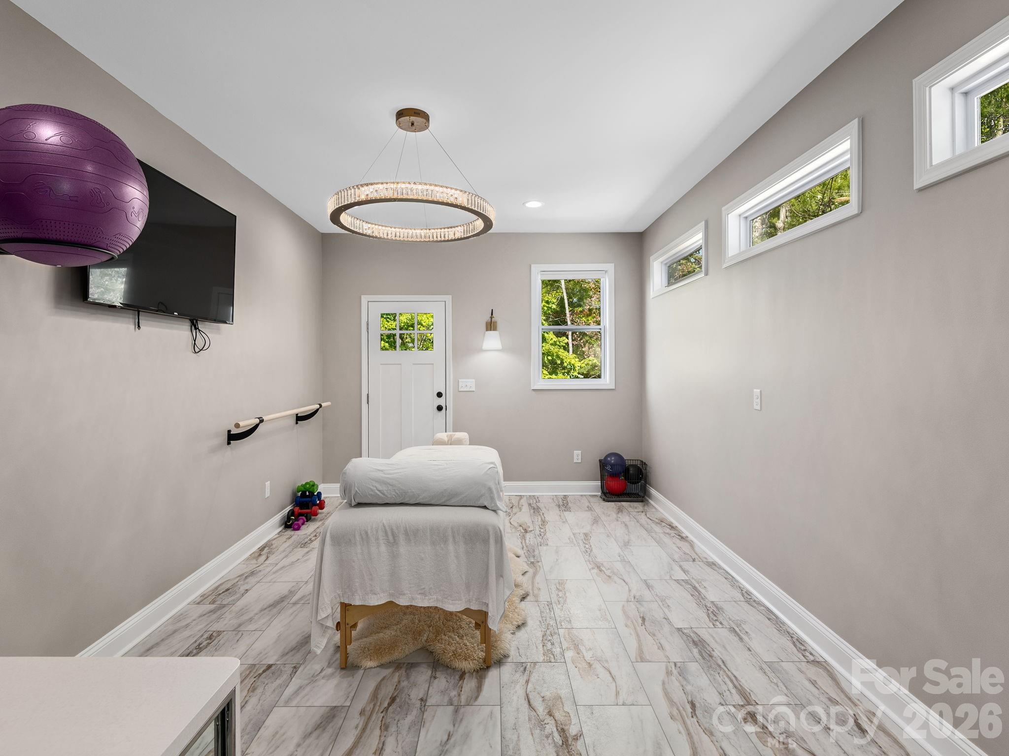 Crystal Heights - Residential