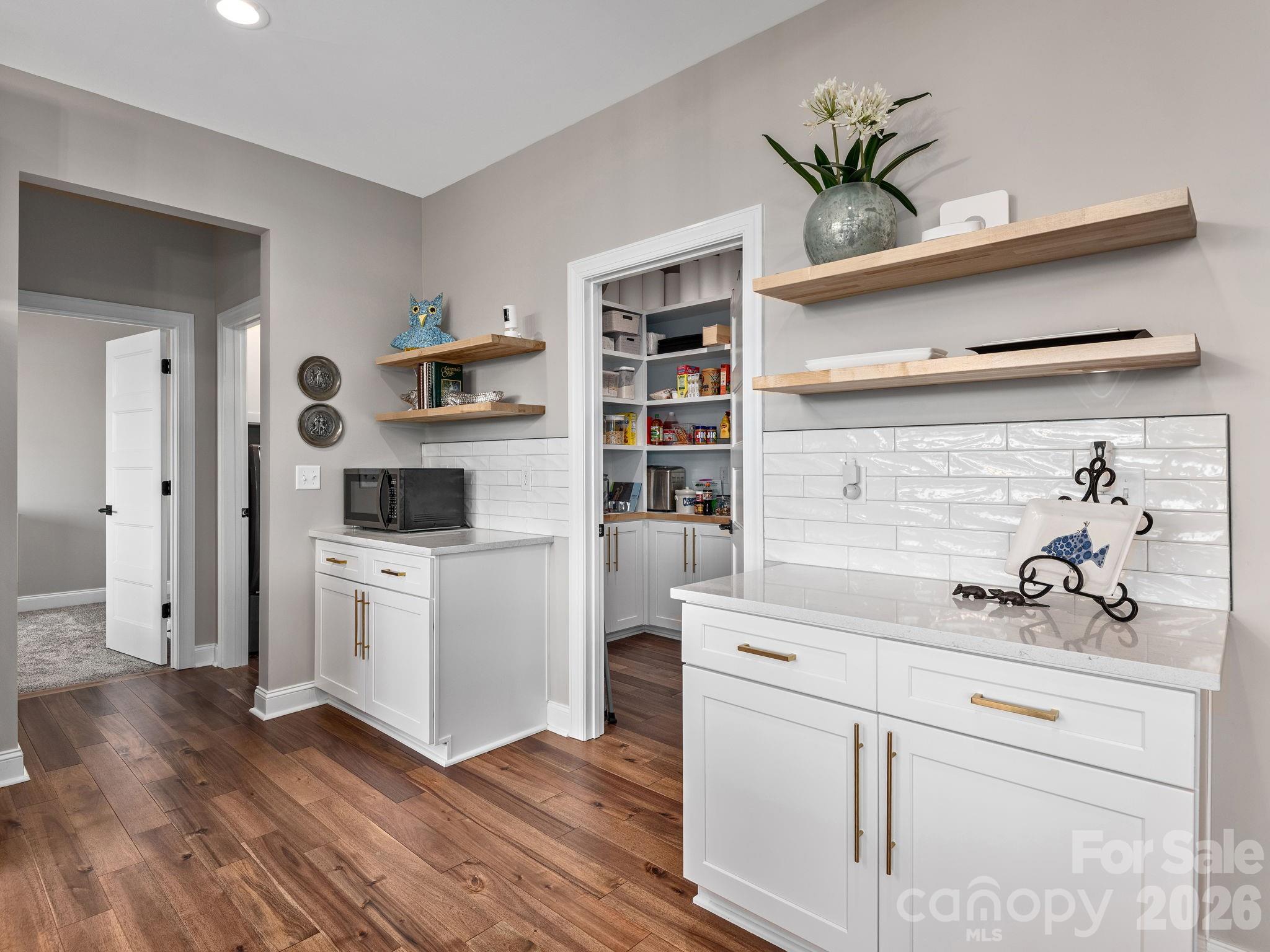 Crystal Heights - Residential