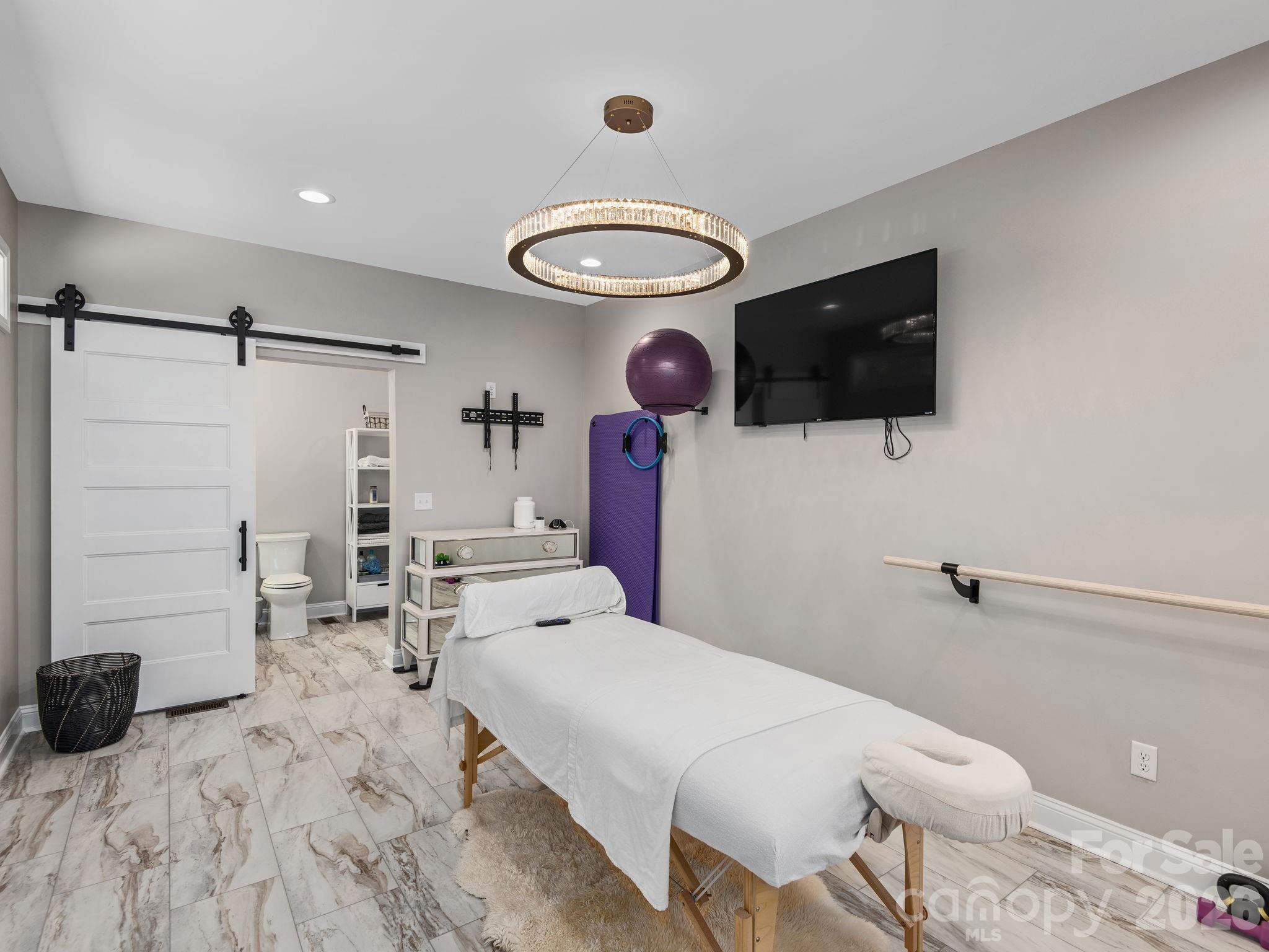 Crystal Heights - Residential