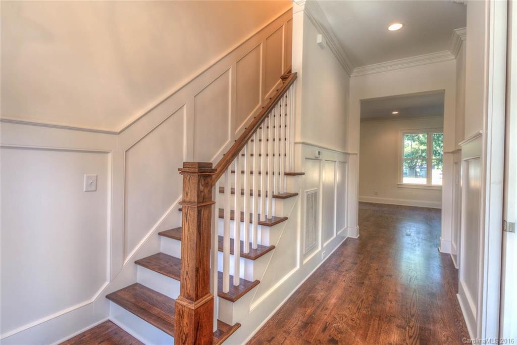 Villa Heights - Residential