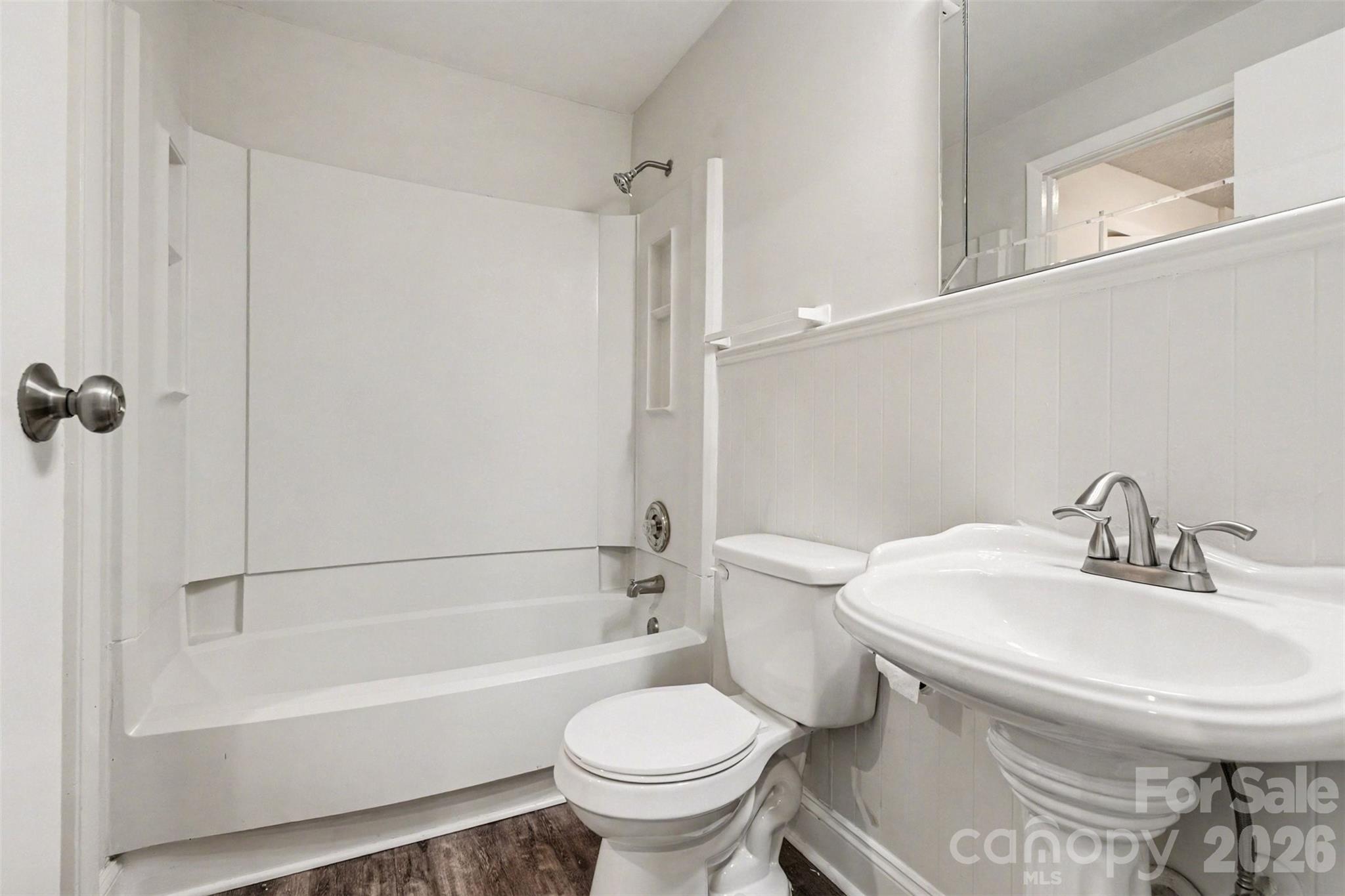 Holly Grove - Residential