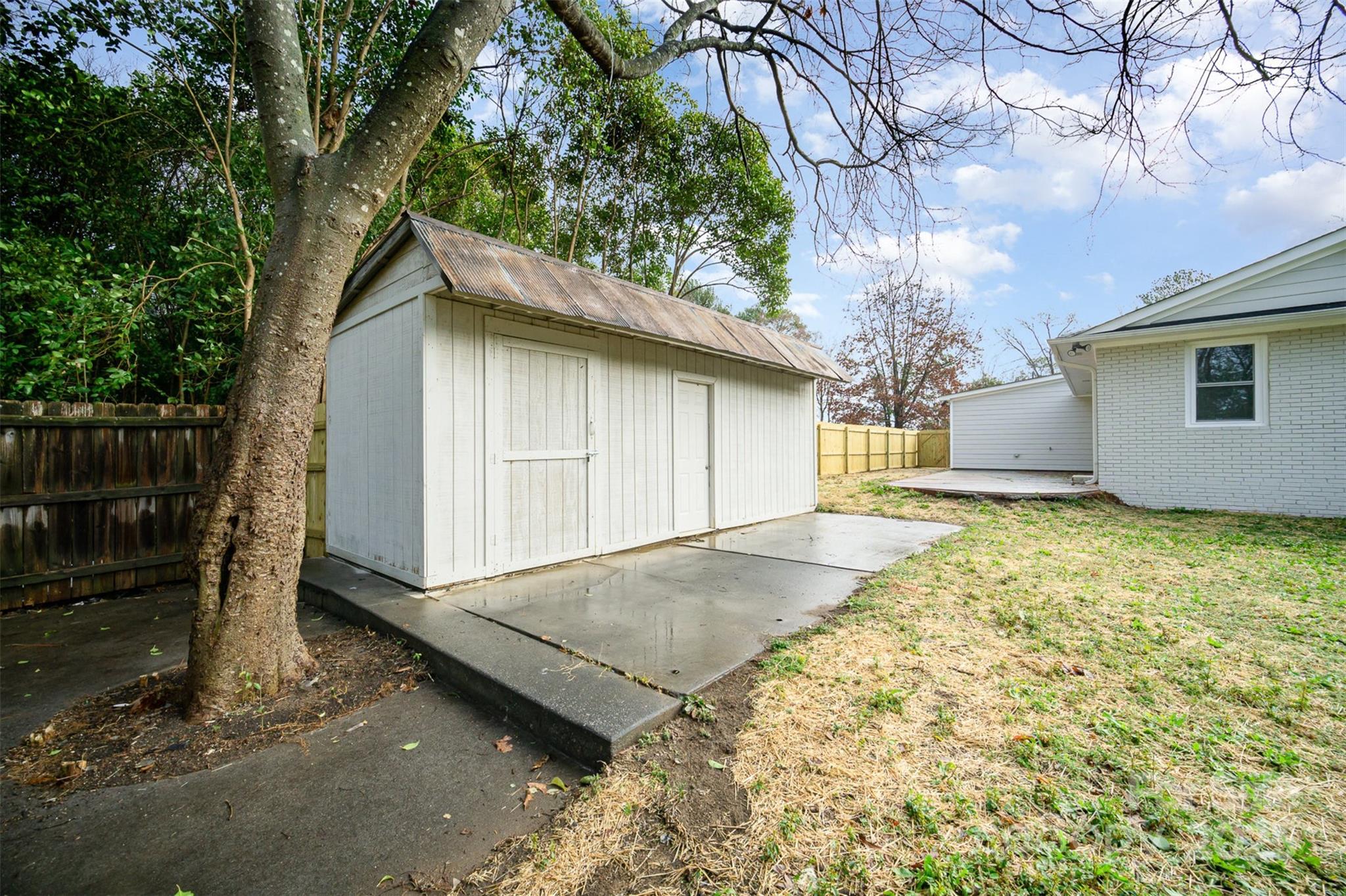 Sharonbrook - Residential