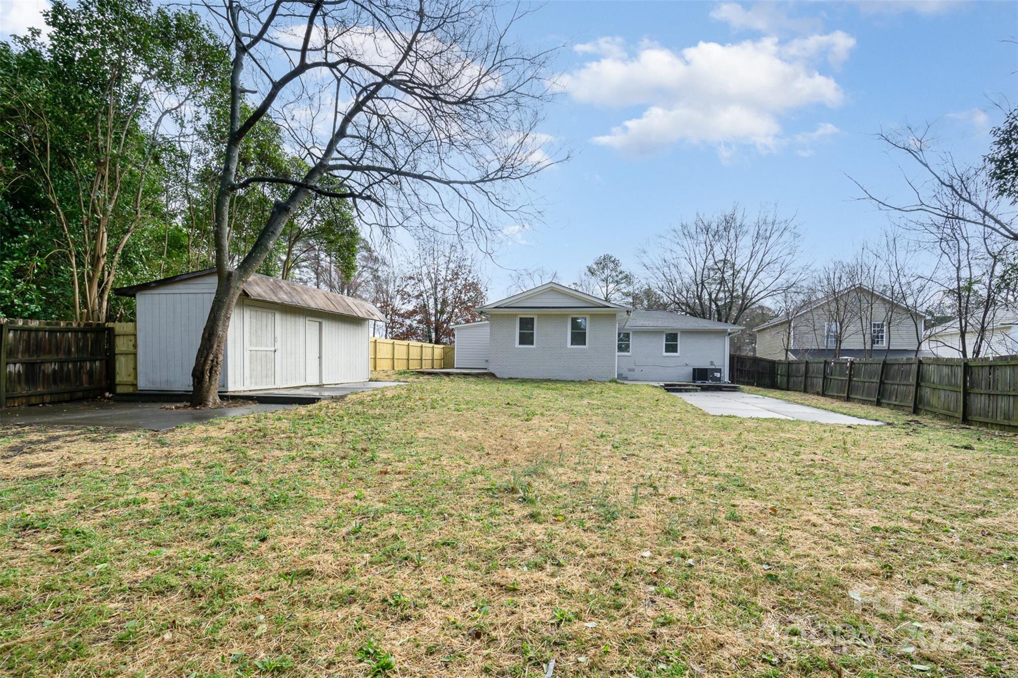 Sharonbrook - Residential