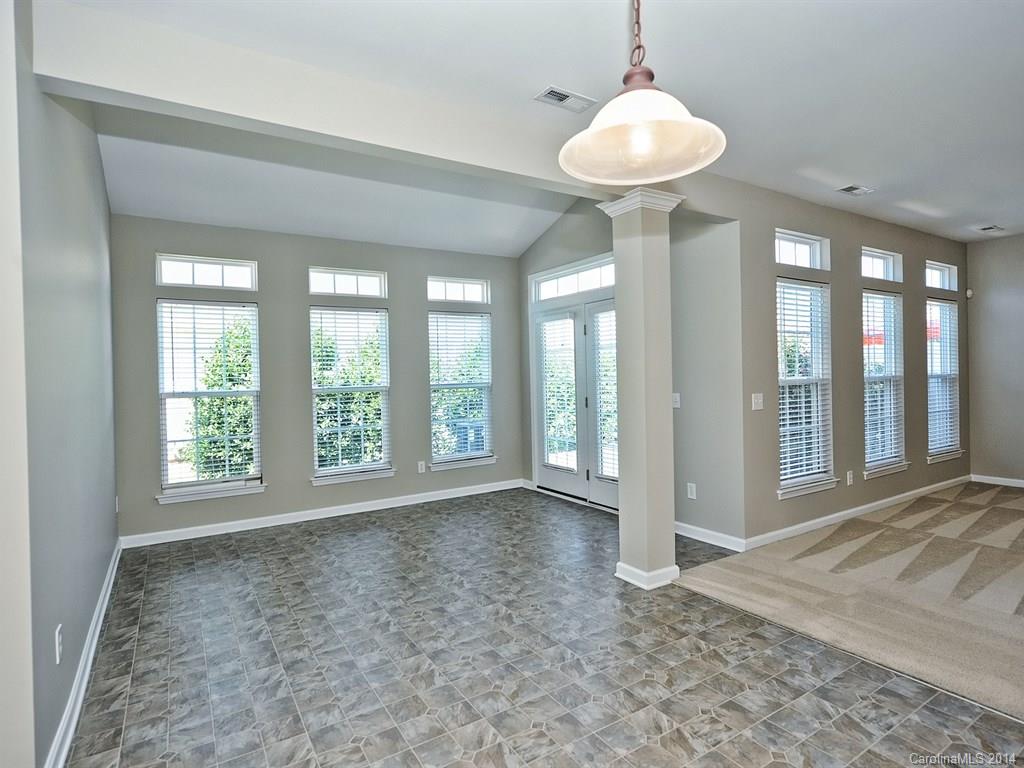 Fairway Townhouses - Residential