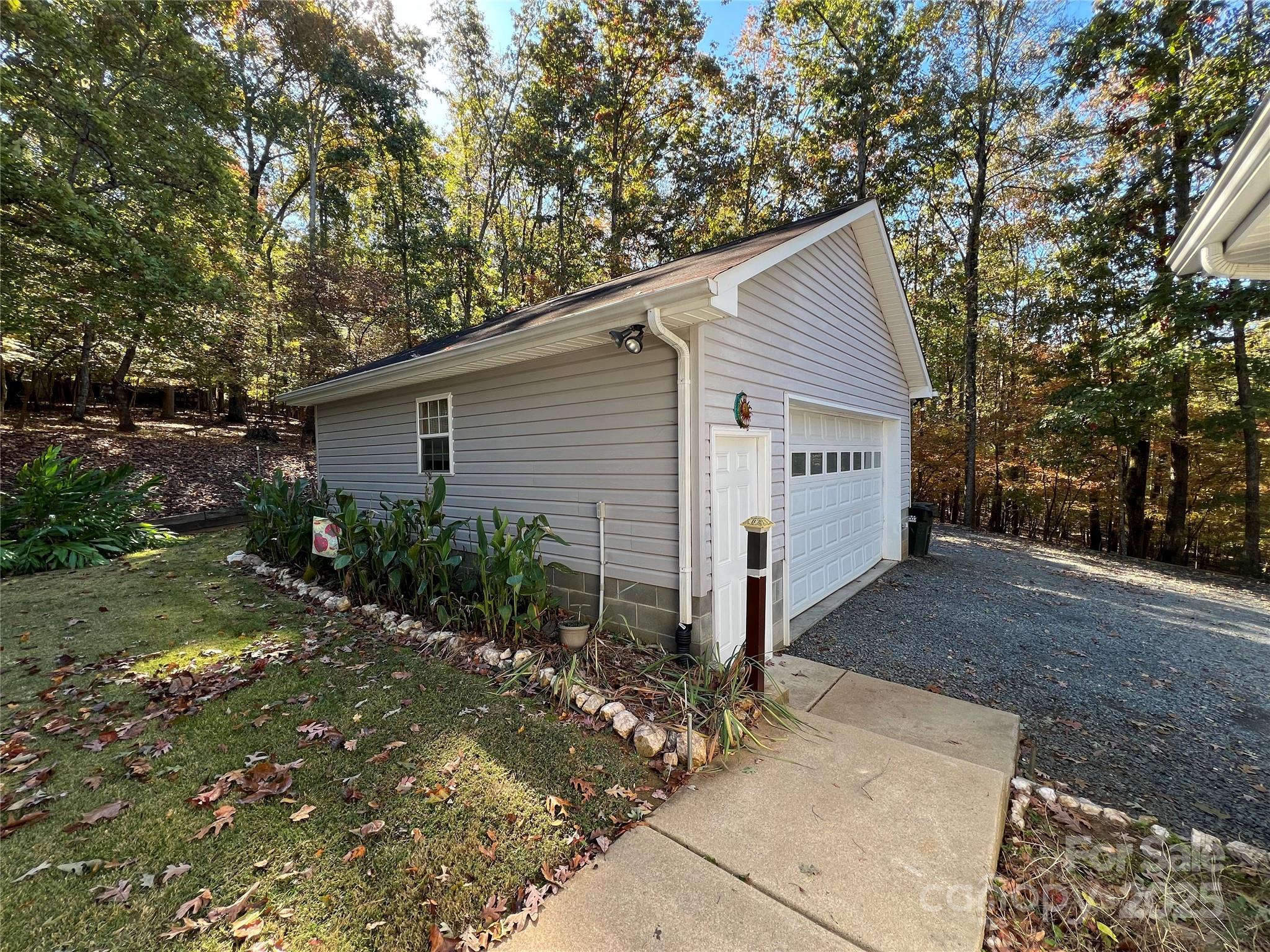 25397 Stony Mountain Road