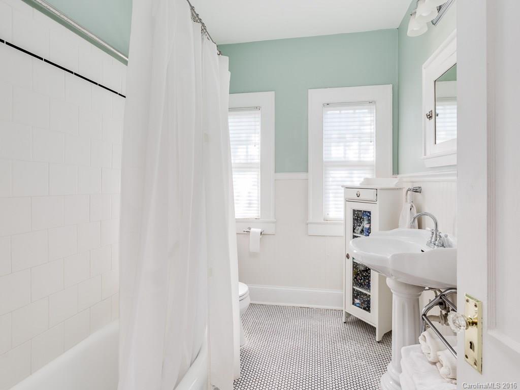 The Arts District - Residential