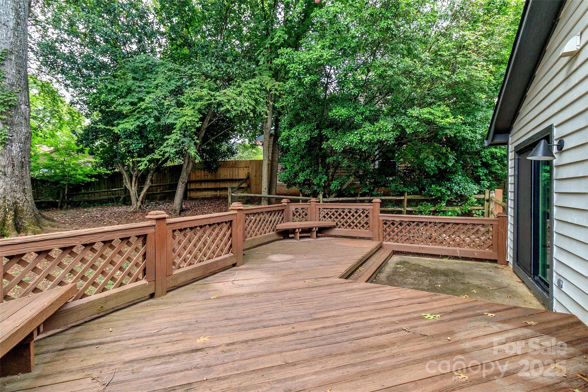 Cedar Wood - Residential