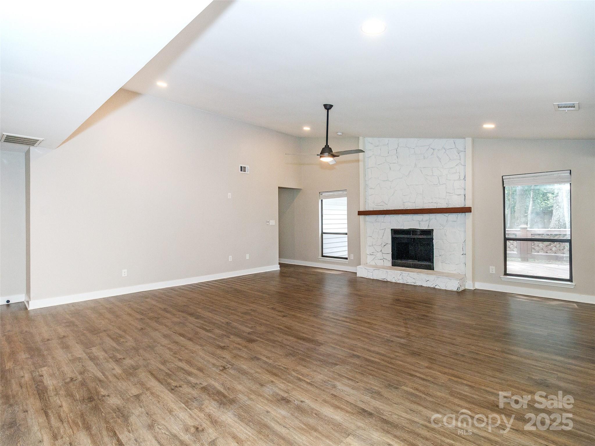 Cedar Wood - Residential