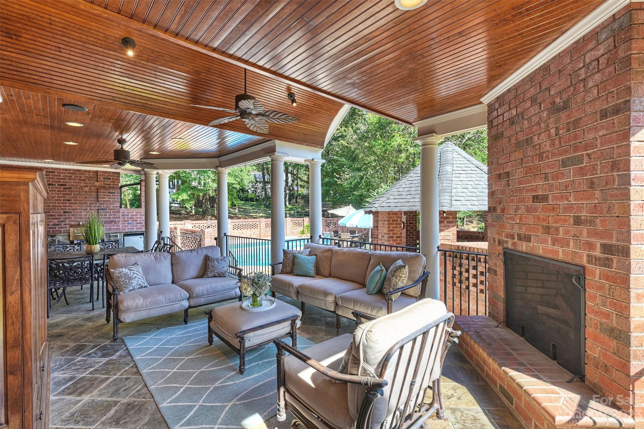 Quail View - Residential