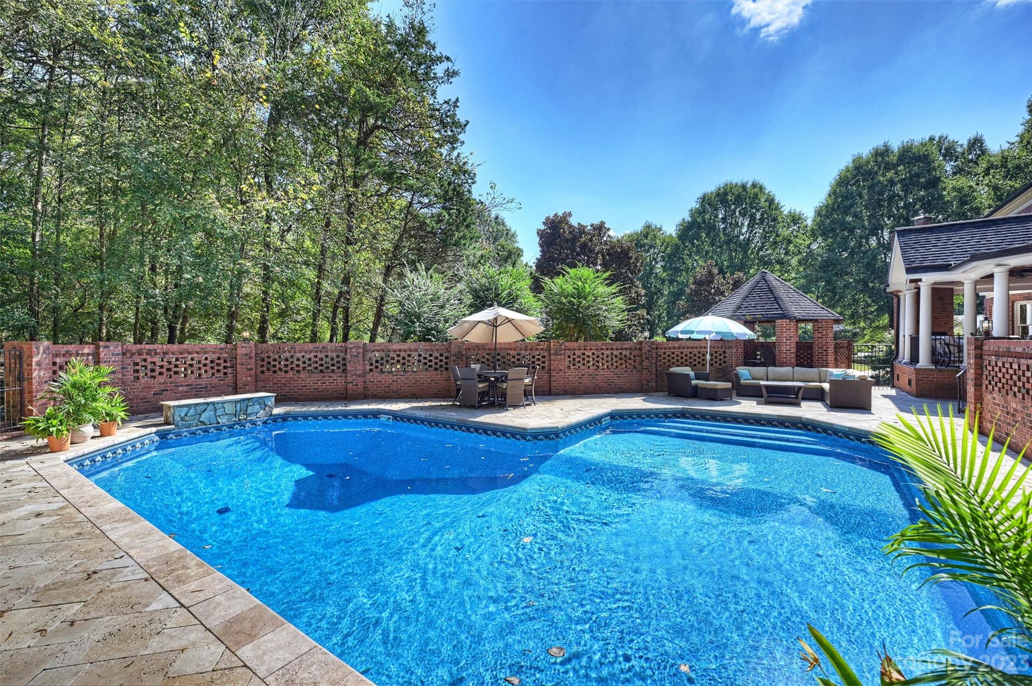 Quail View - Residential