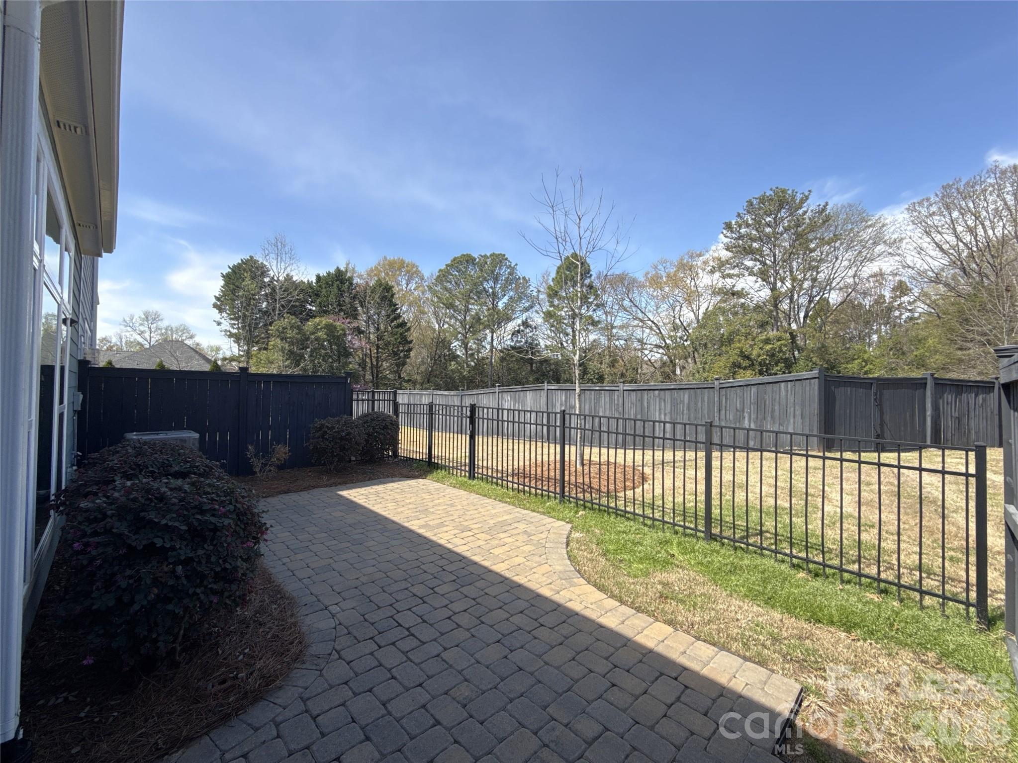 South Ridge - Residential Lease