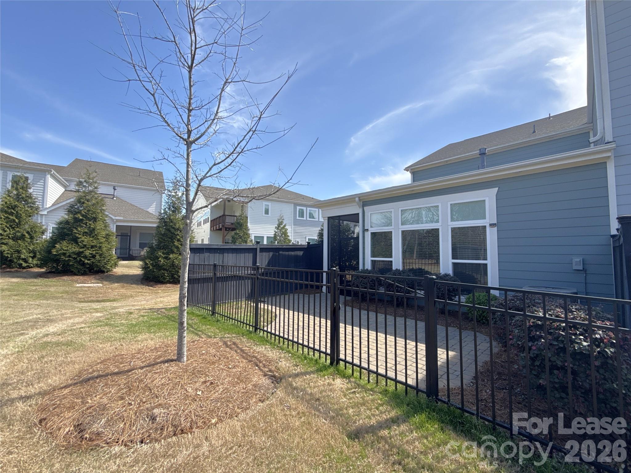 South Ridge - Residential Lease