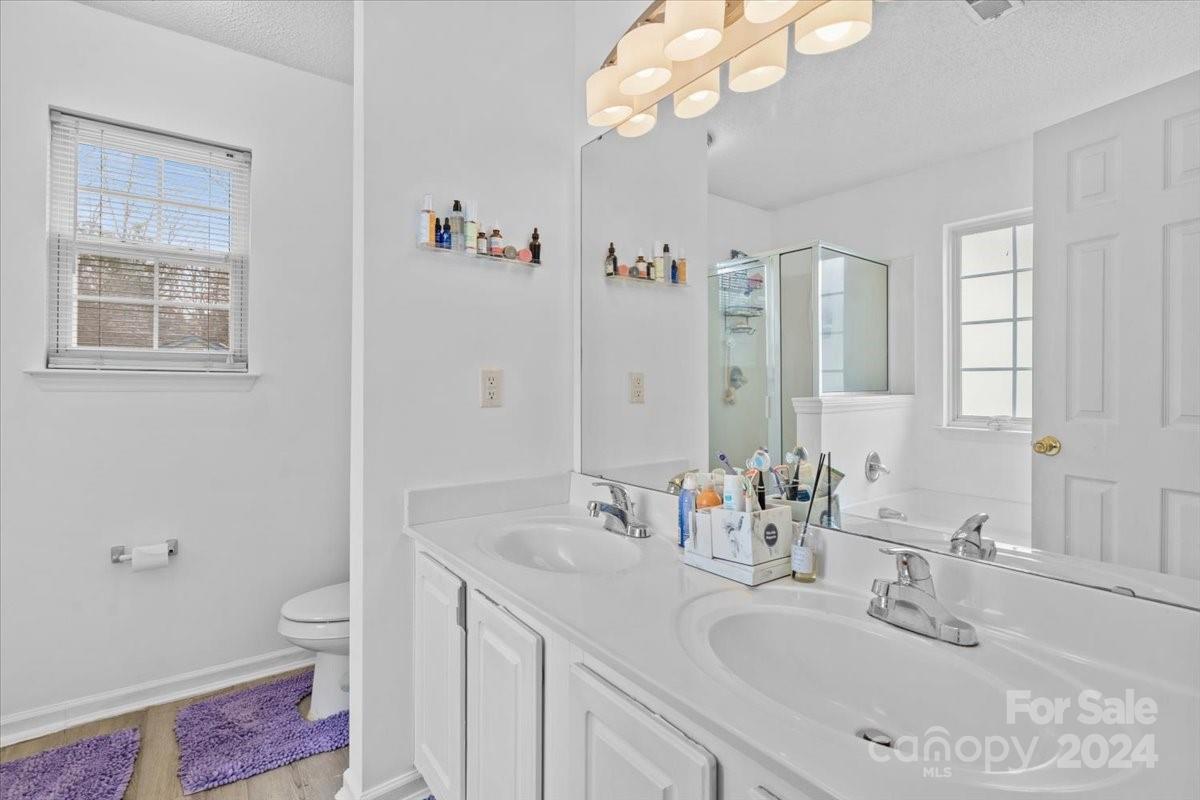 Summit Hills - Residential