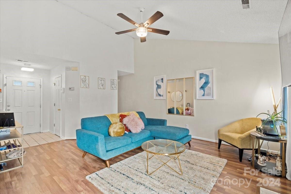 Summit Hills - Residential