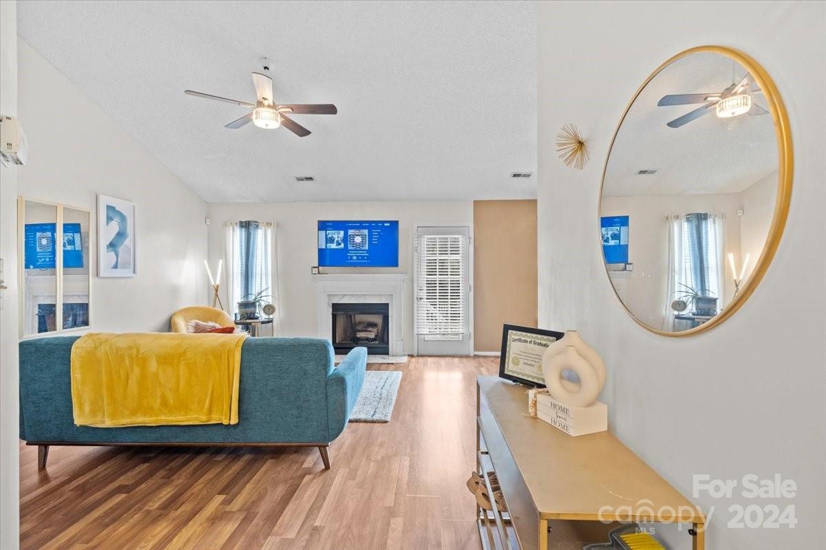 Summit Hills - Residential