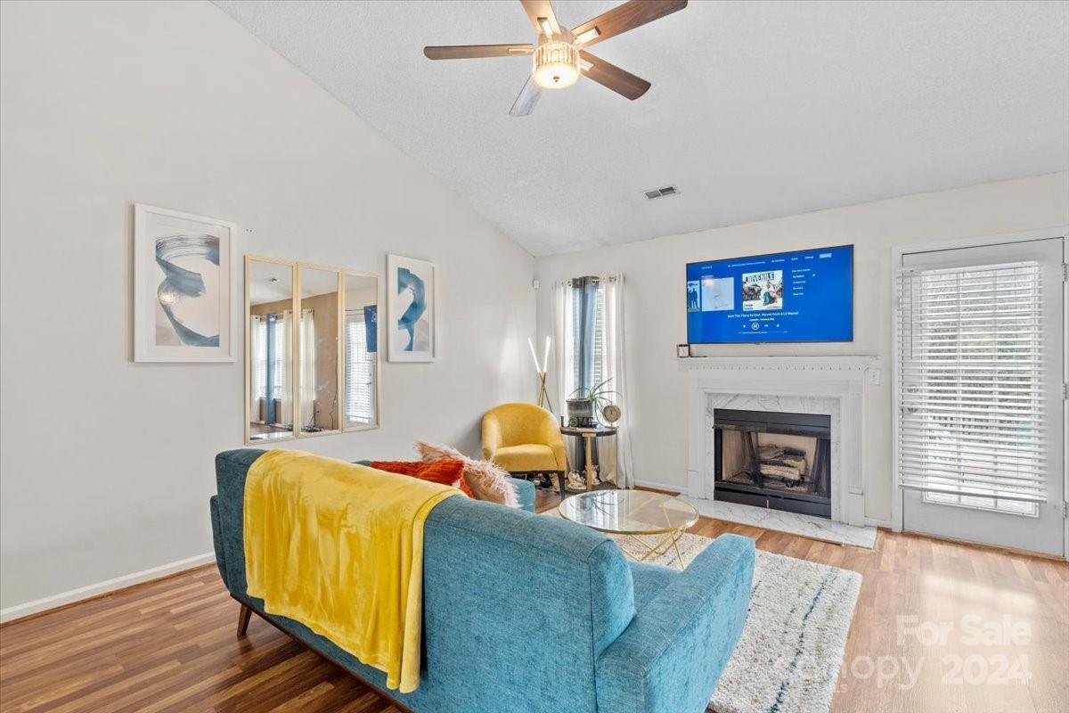 Summit Hills - Residential