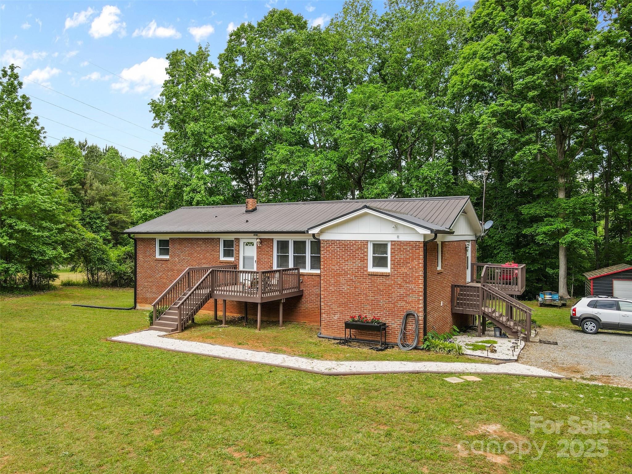 1792 Hoffman Road
