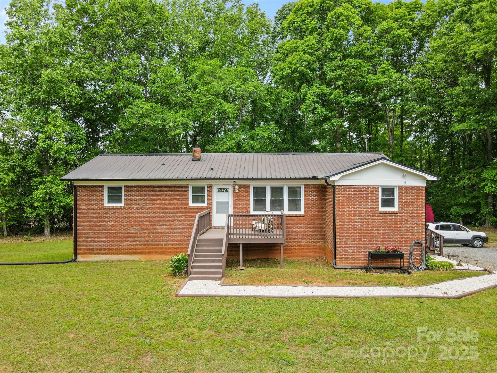 1792 Hoffman Road