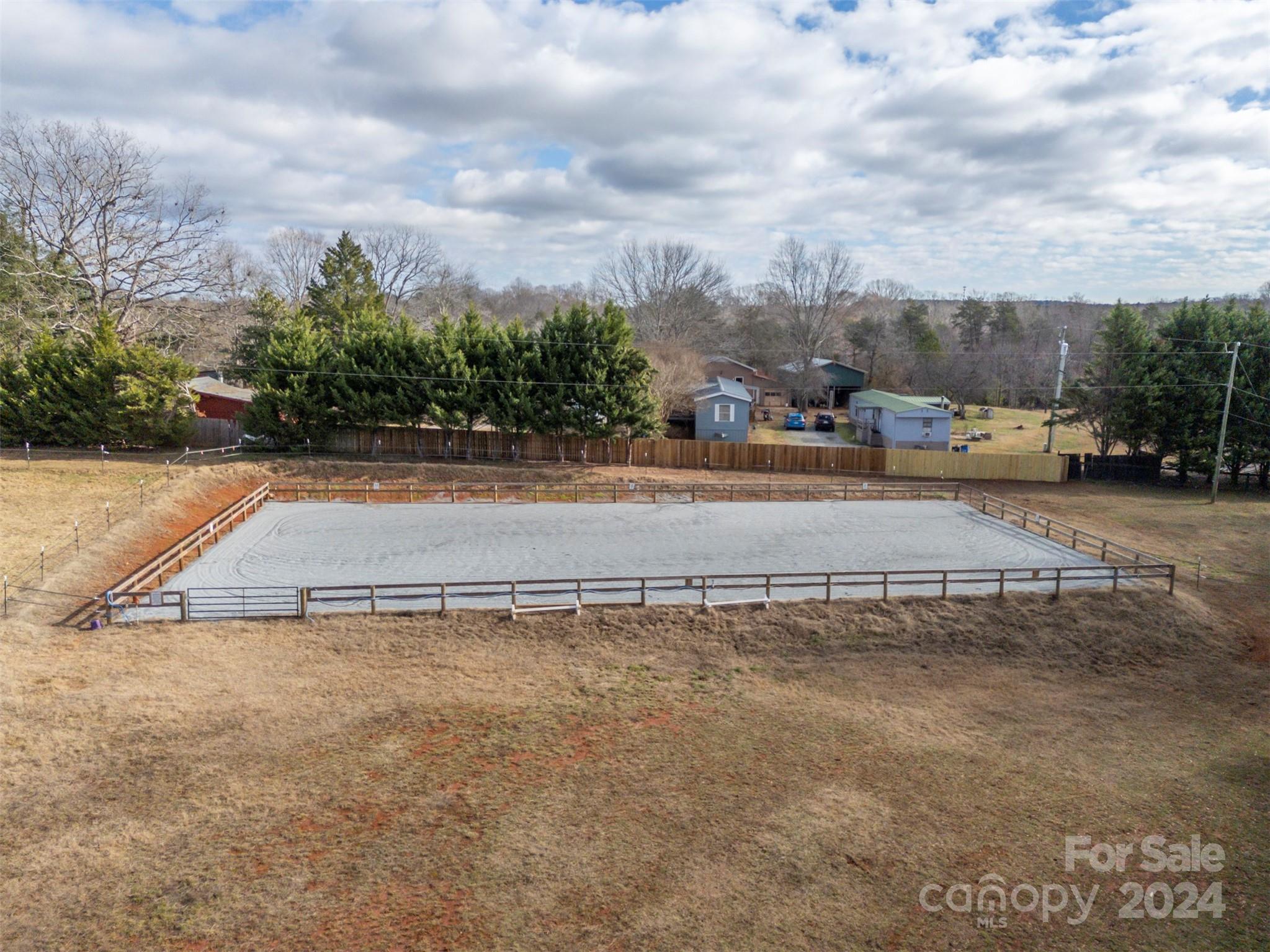 577 Edwards Road