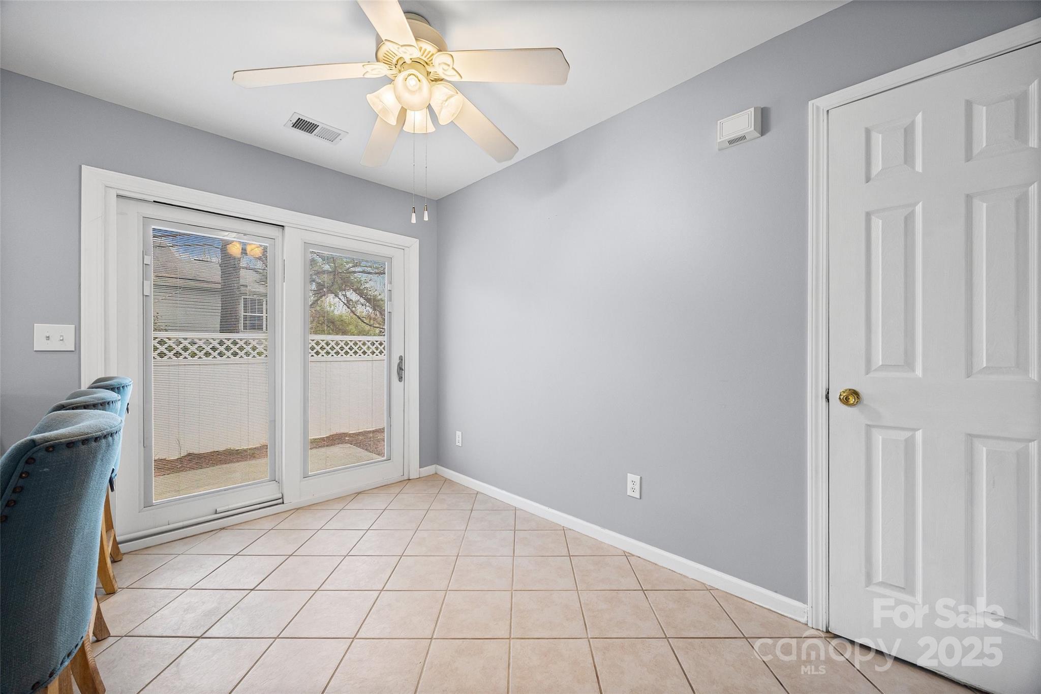 The Townes At River Crossing - Residential