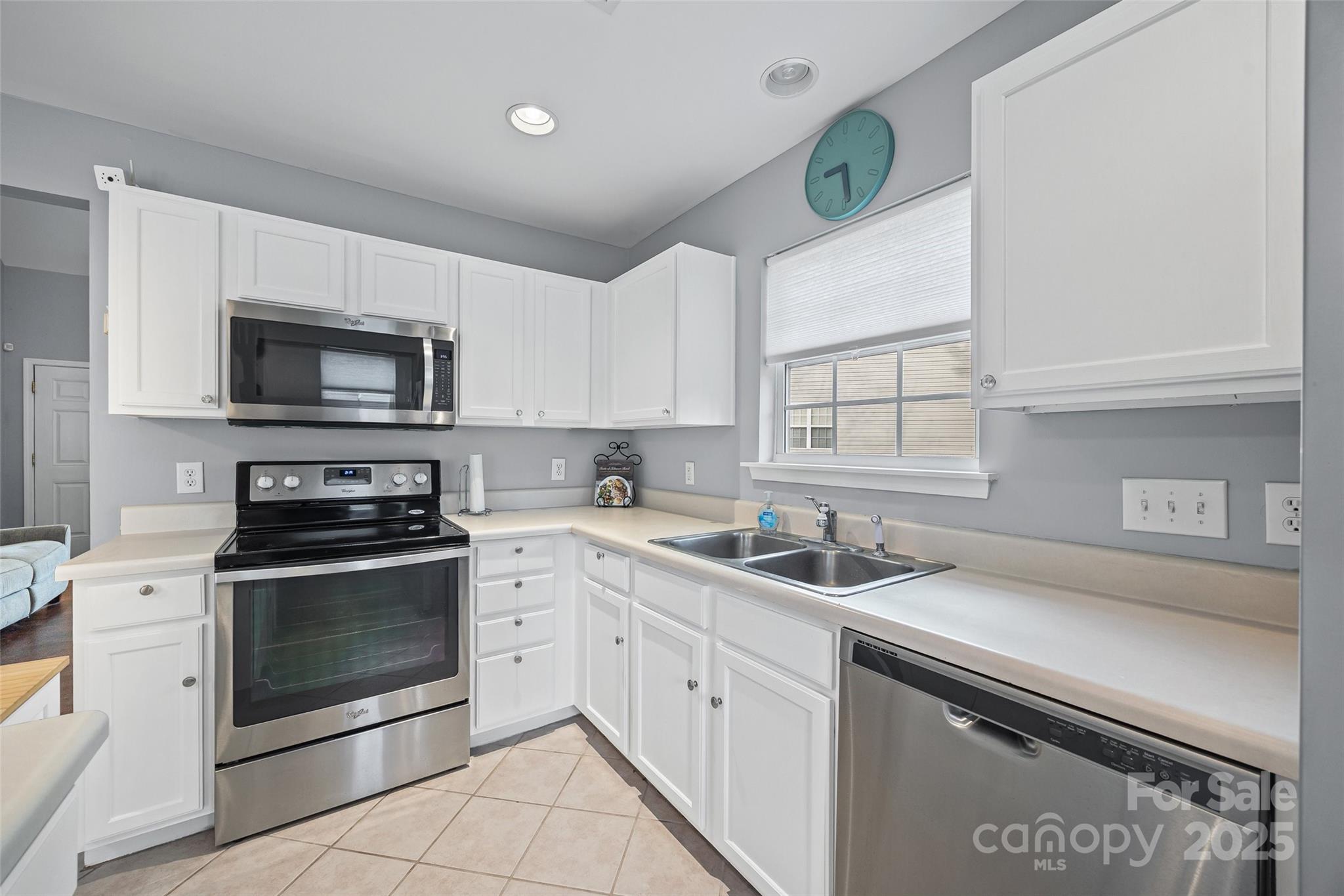 The Townes At River Crossing - Residential