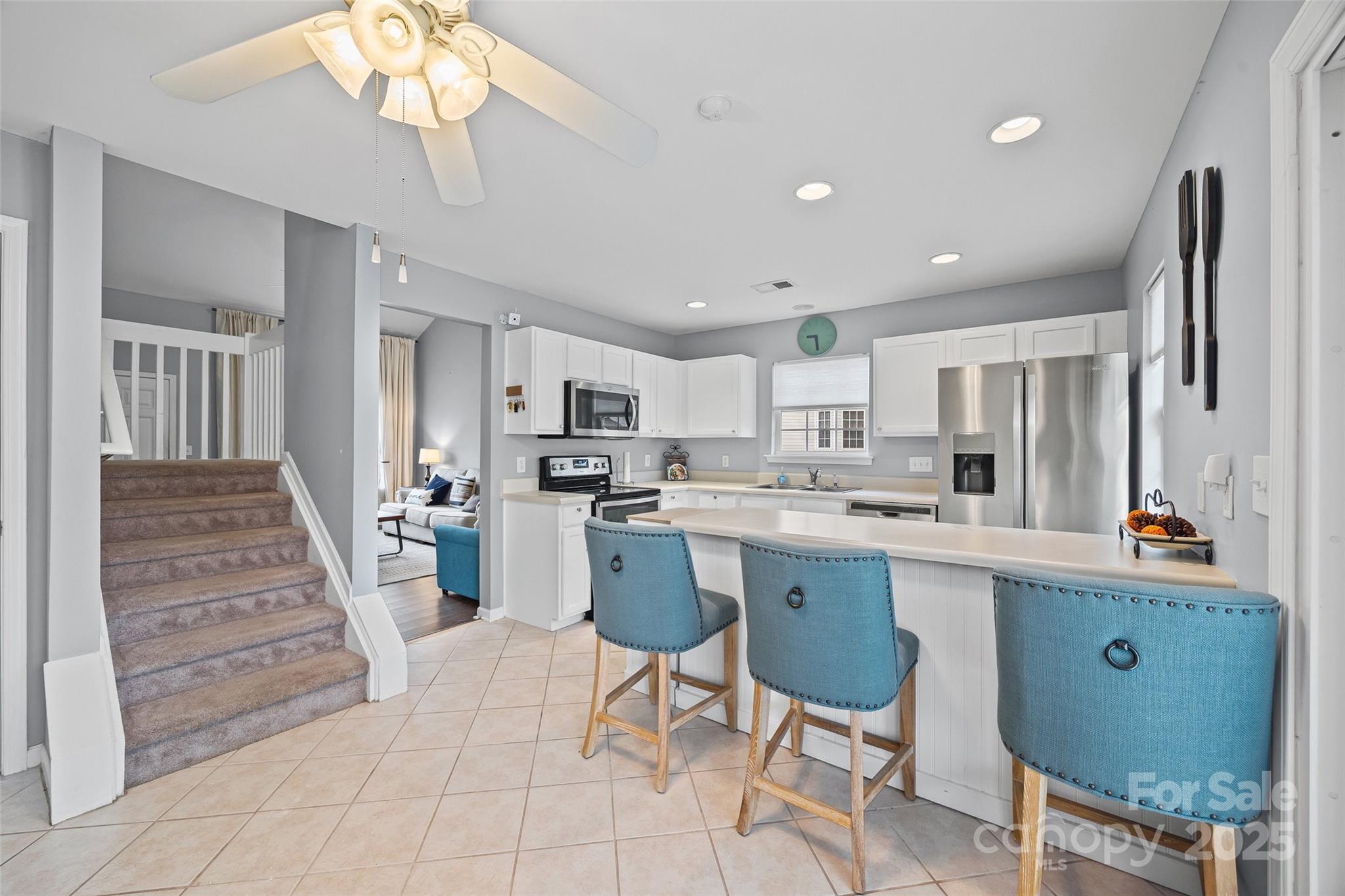 The Townes At River Crossing - Residential