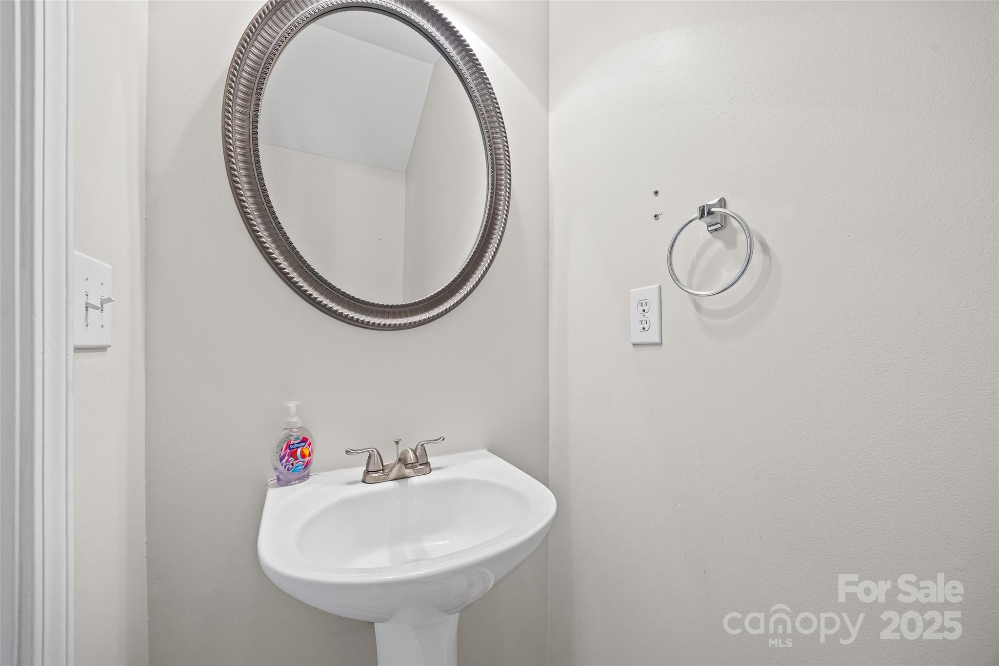 The Townes At River Crossing - Residential