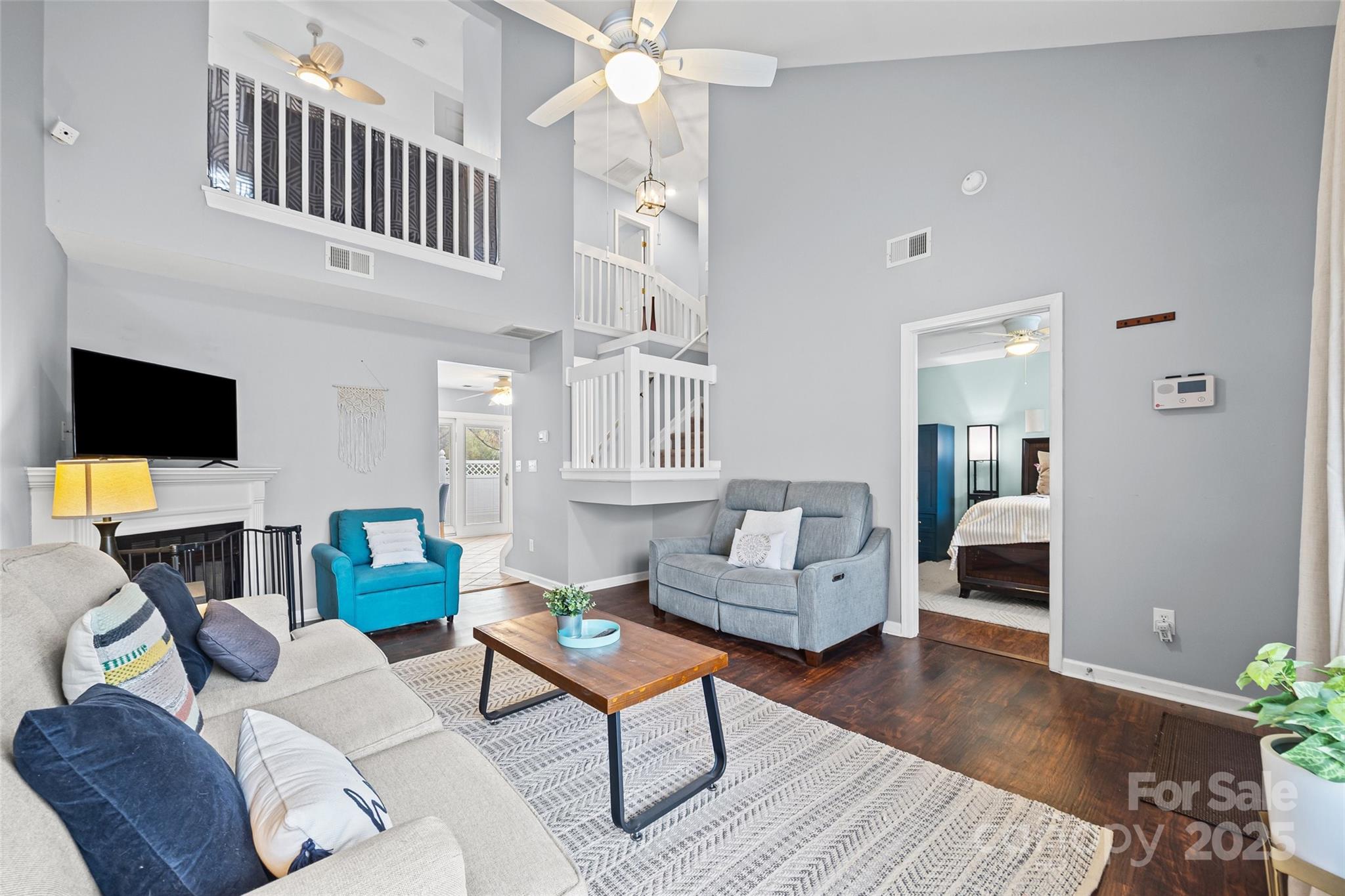 The Townes At River Crossing - Residential