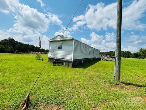 A home in Bostic