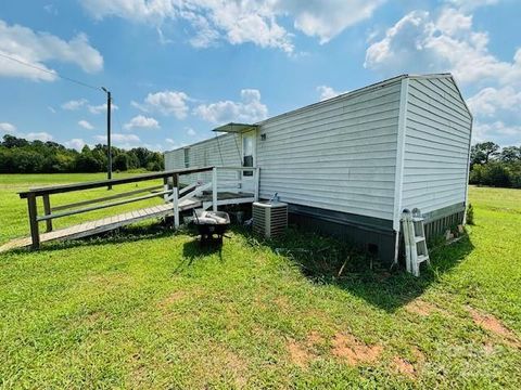 A home in Bostic