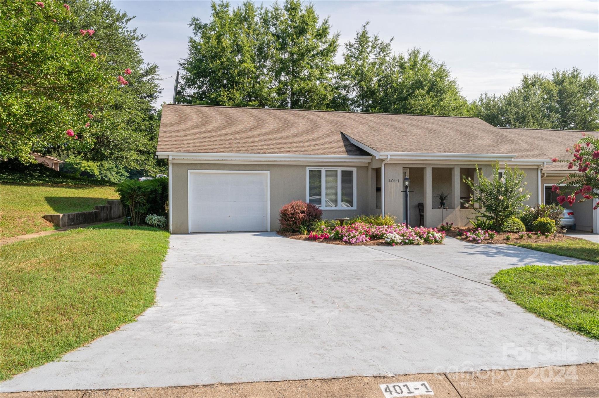 Patton Oaks - Residential