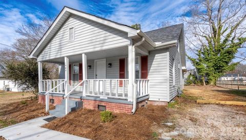 1909 Glenwood Street Kannapolis NC 28083