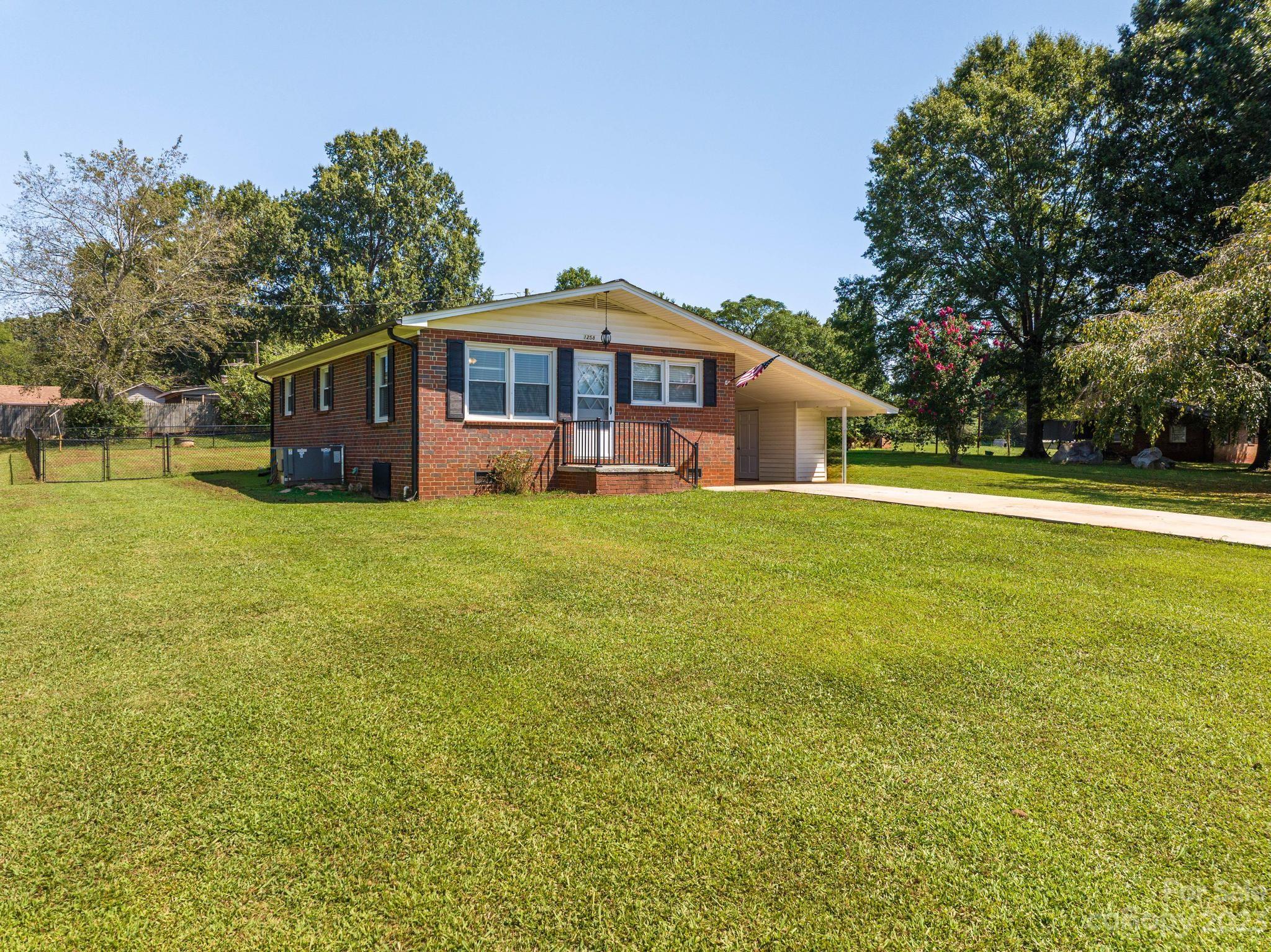 Lincoln Park - Residential