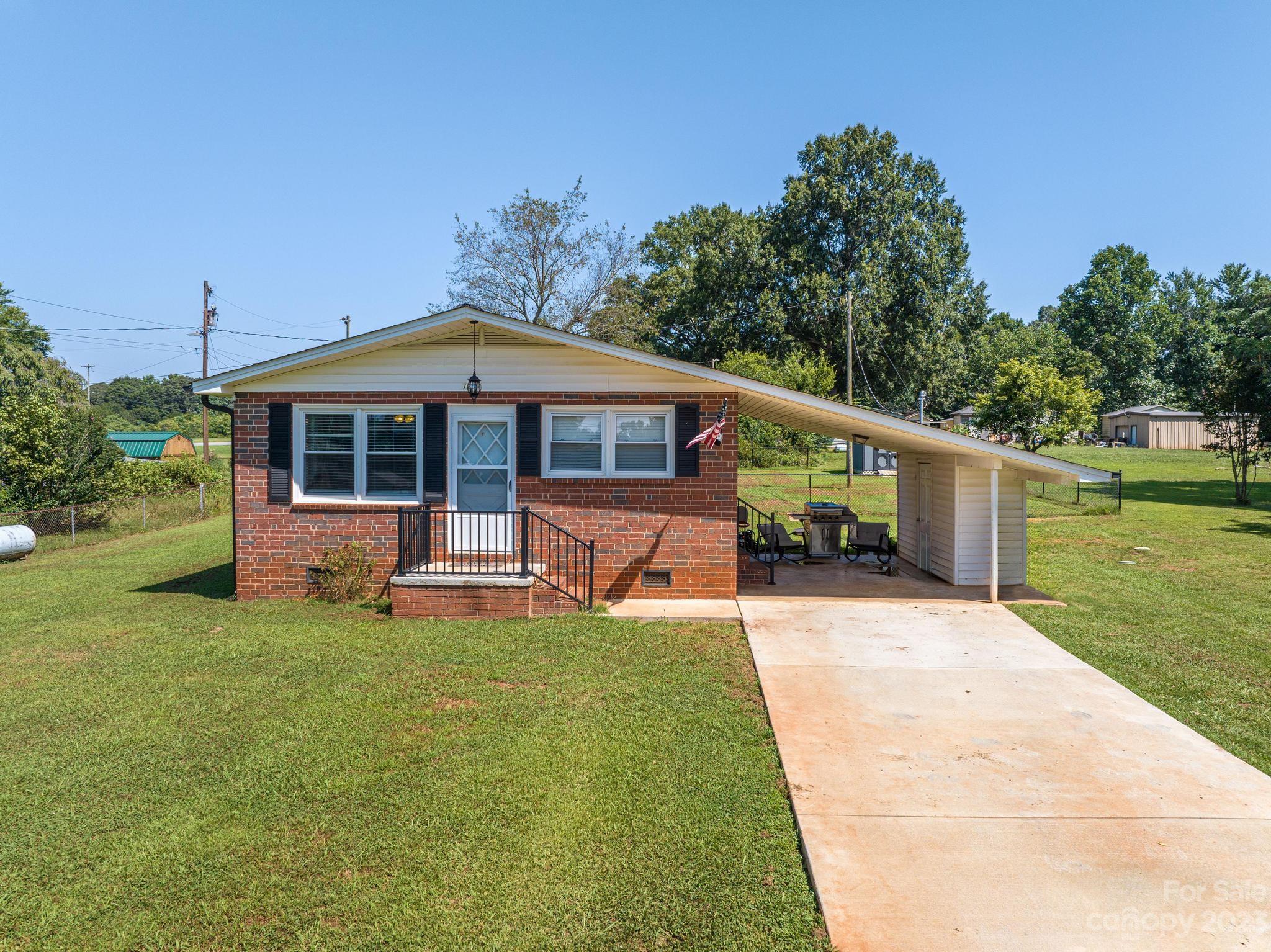 Lincoln Park - Residential