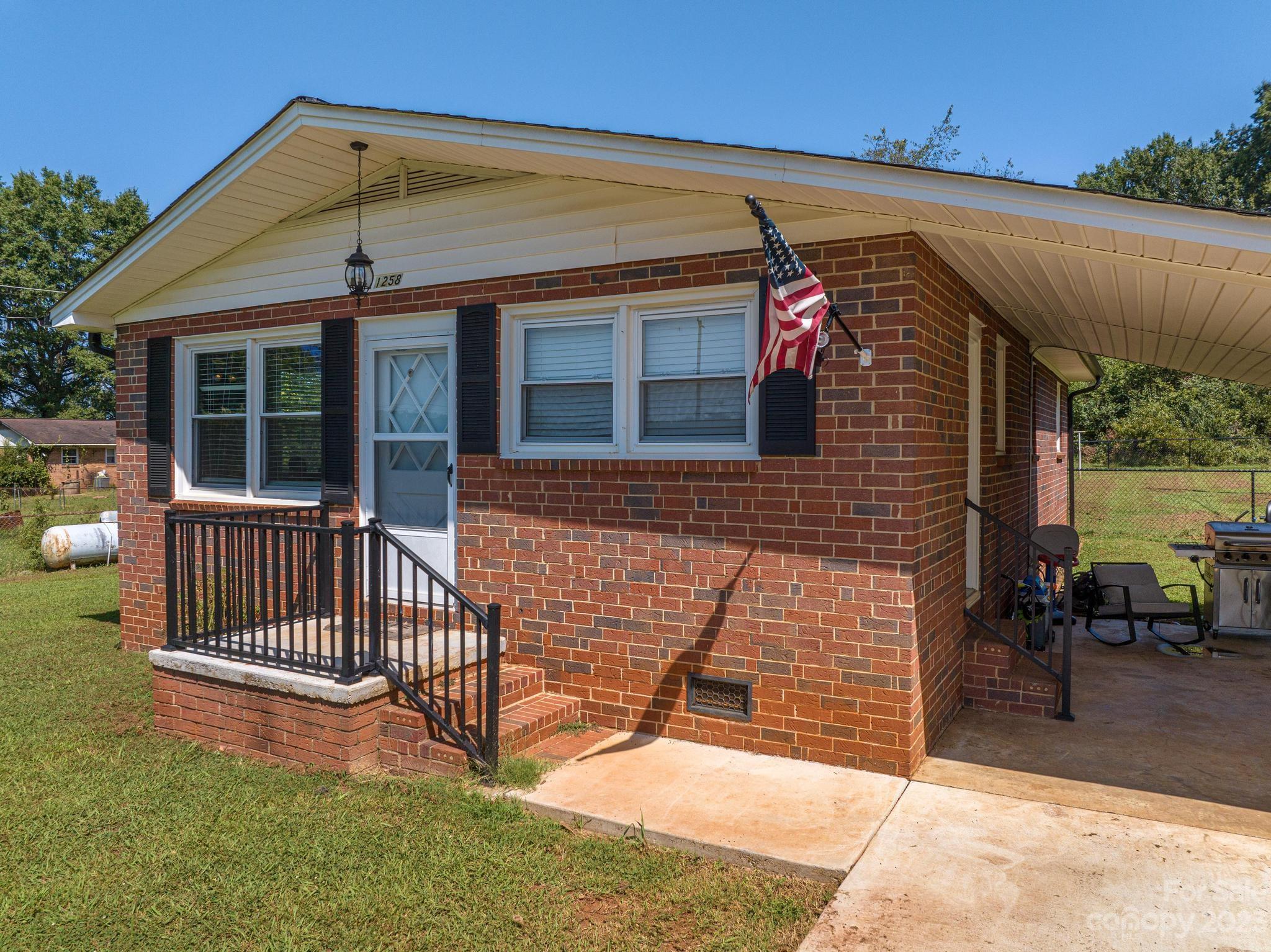 Lincoln Park - Residential