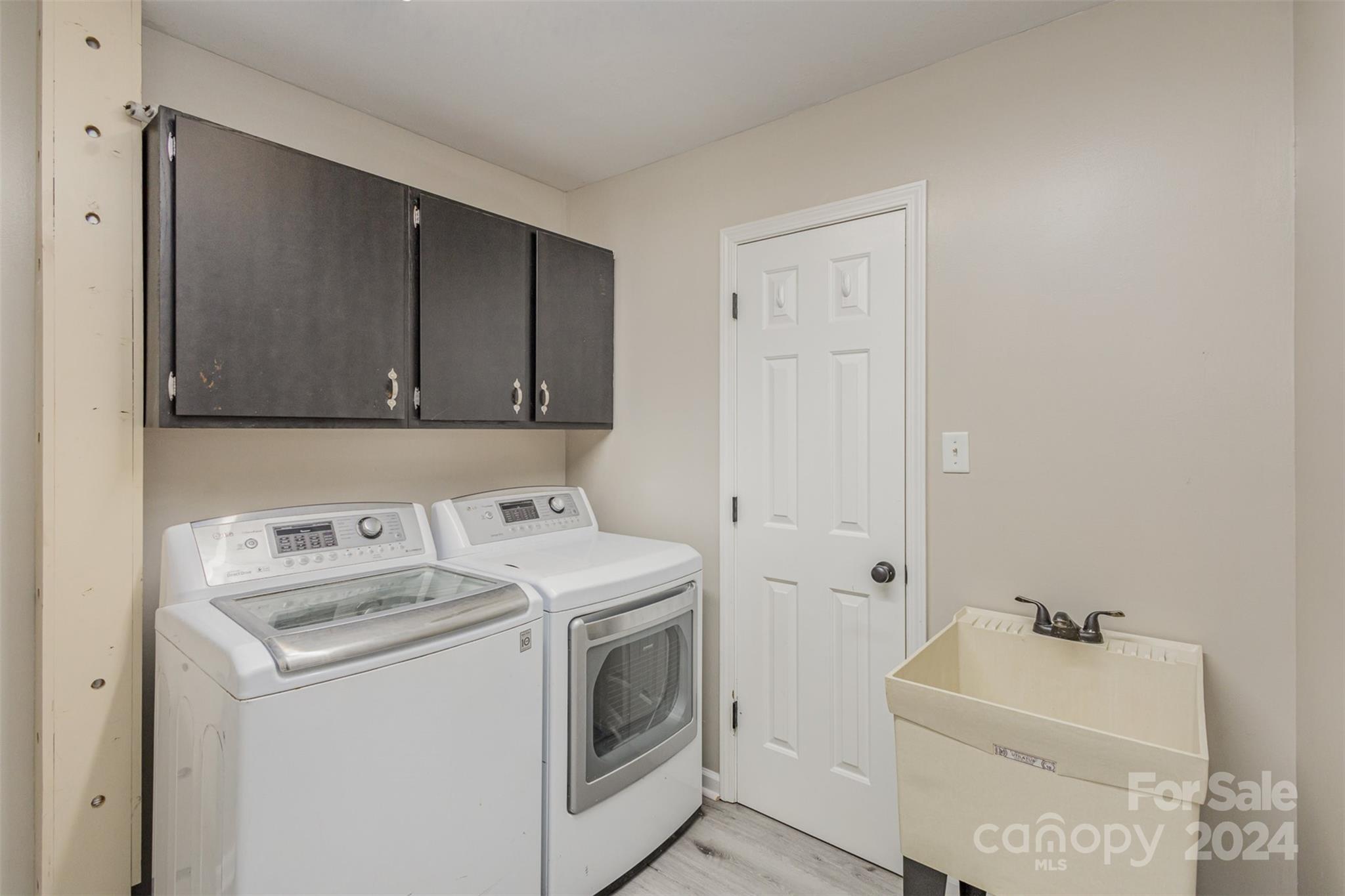 Olde Williamsburg - Residential