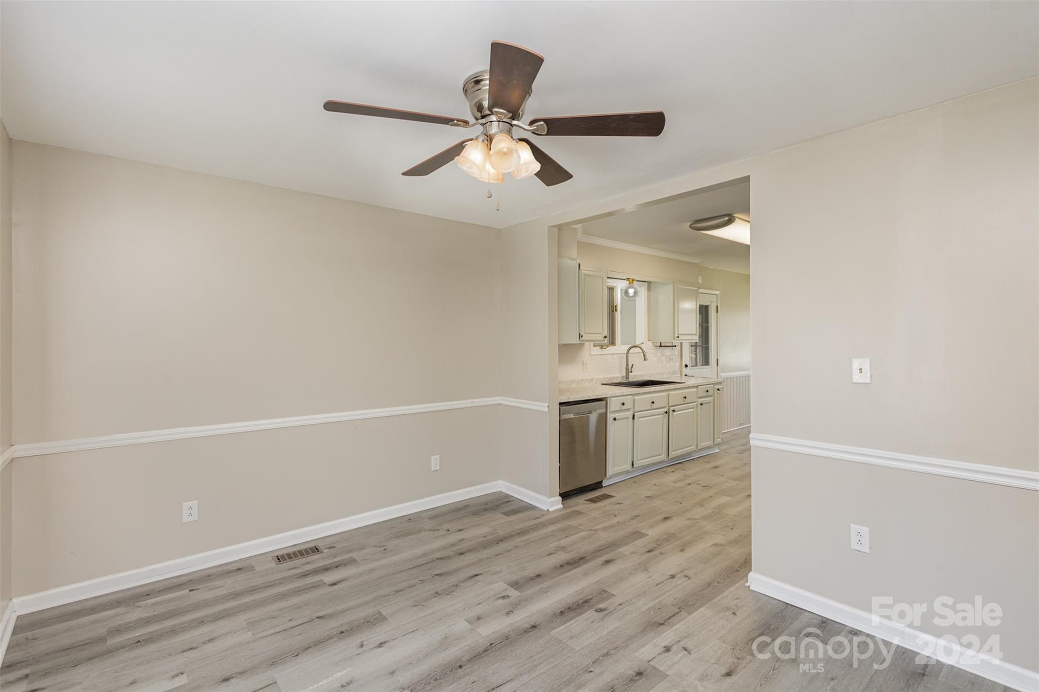 Olde Williamsburg - Residential