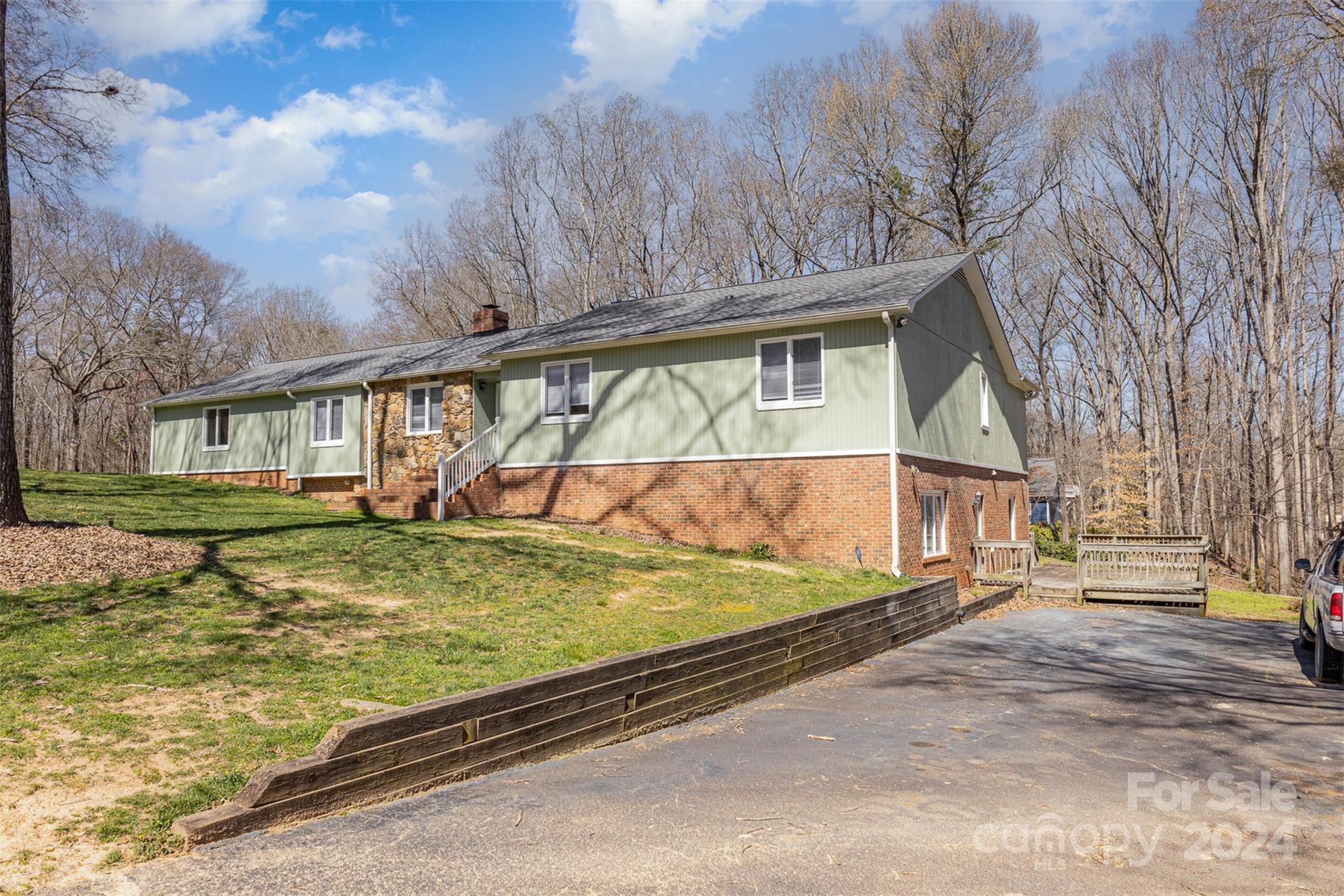 Olde Williamsburg - Residential